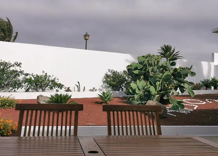 Anjomacar B Apartamento Teguise (Lanzarote)