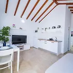 Anjomacar B Apartment