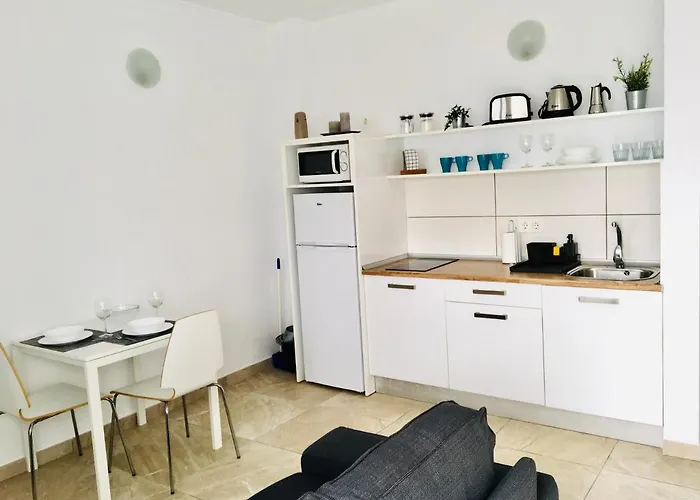 Anjomacar B Apartment