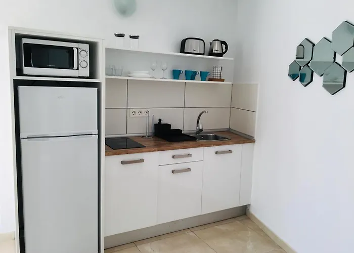 Anjomacar B Apartment